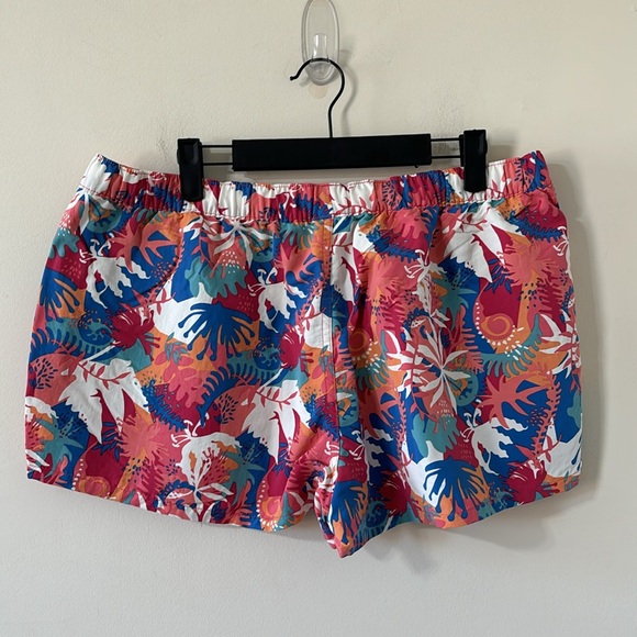 Patagonia Women’s Barely Baggies 2.5” Shorts Wild Waratah Reef Pink Size XL - Picture 7 of 9